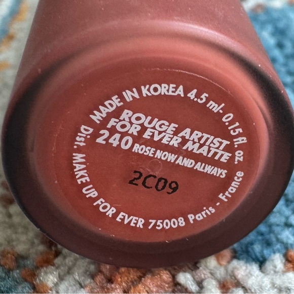 MAKEUP FOREVER 240 Rose Now and Forever Rogue Artist Matte Liquid Lipstick - Picture 4 of 6